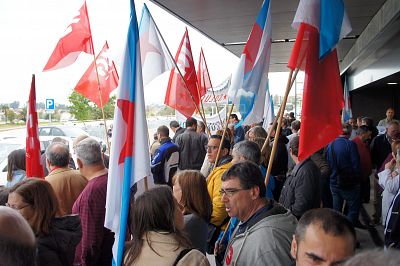 2016 04 27 ProtestaCIGsanidadePublicaCunqueiroVigo06.JPG